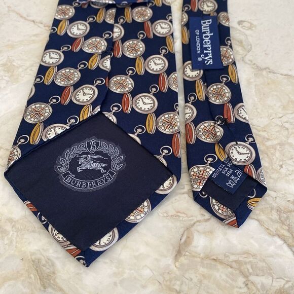 Burberry’s of London Clocks Nova Check Print 100% Silk Tie - Picture 10 of 13